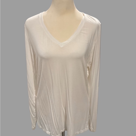 Cuddl Duds White Long Sleeve Tee - Picture 1 of 2